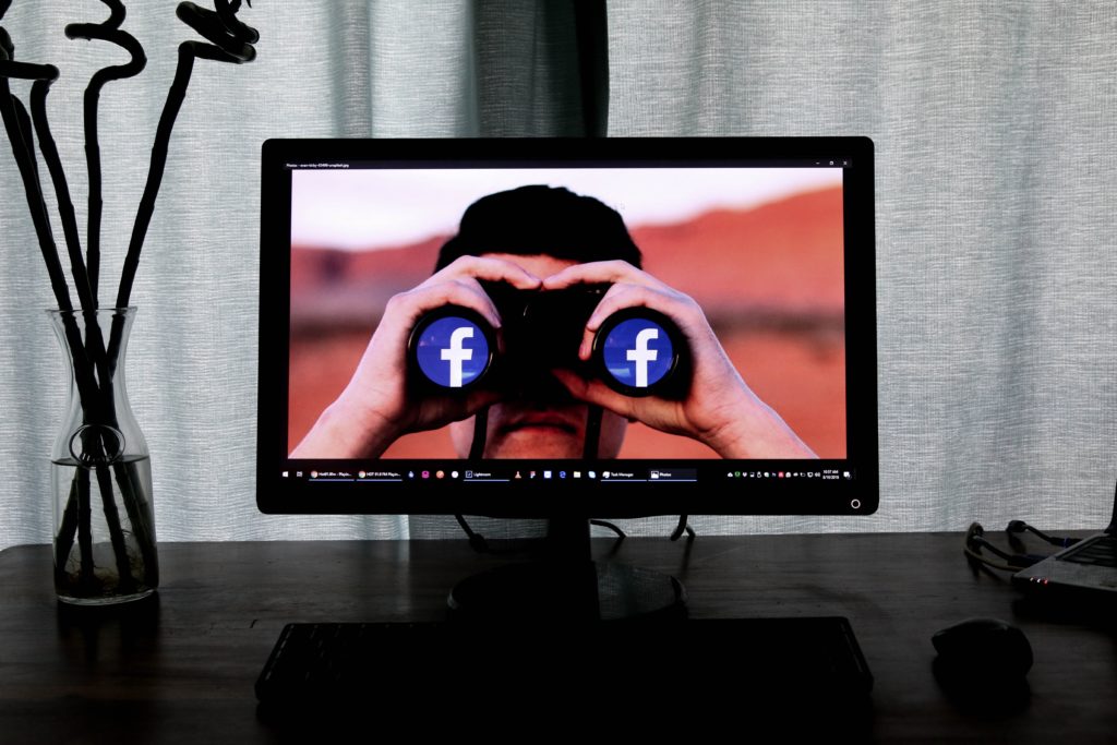 Как заставить facebook удалить фальшивую учетную запись