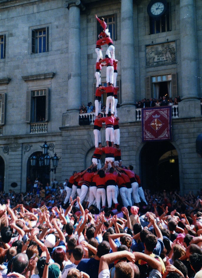 Crowd of people enjoying during La Mercè Festival, Barcelona events advertising agency