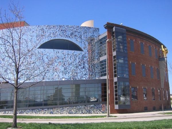 American visionary art museum building