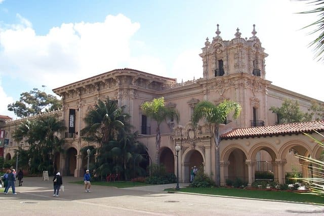 People visiting Casa de Balboa building Balboa Park, San Diego advertising agency