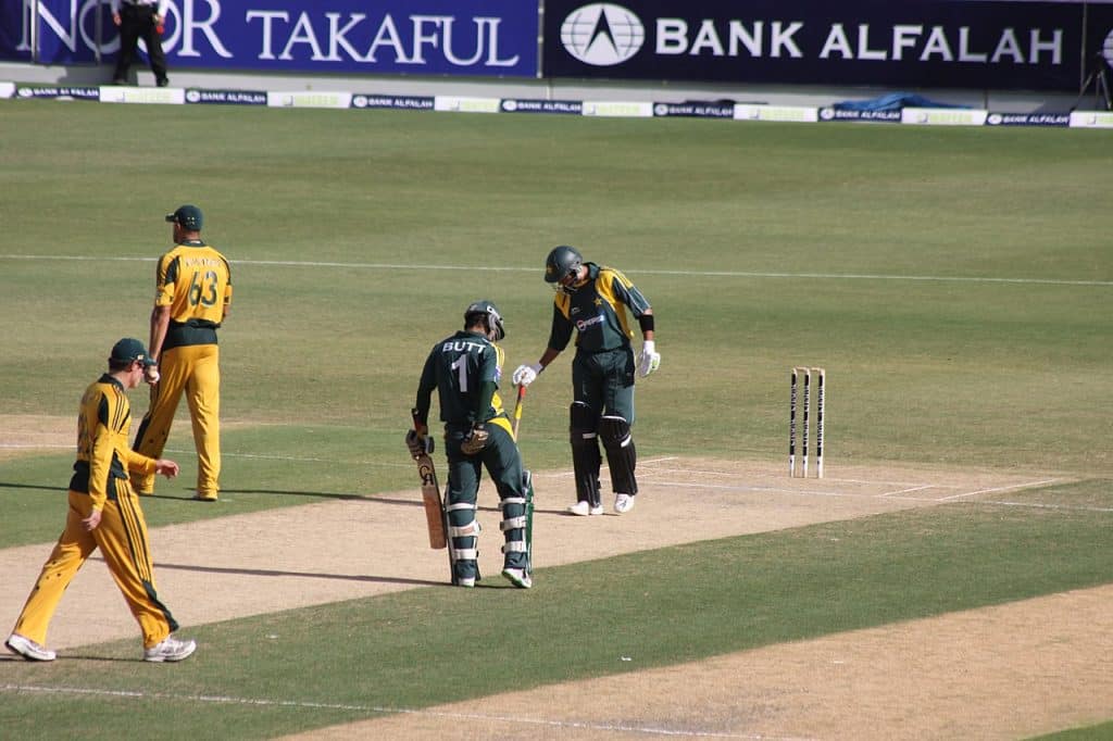 Cricket match between Australia and Pakistan, Dubai advertising agency