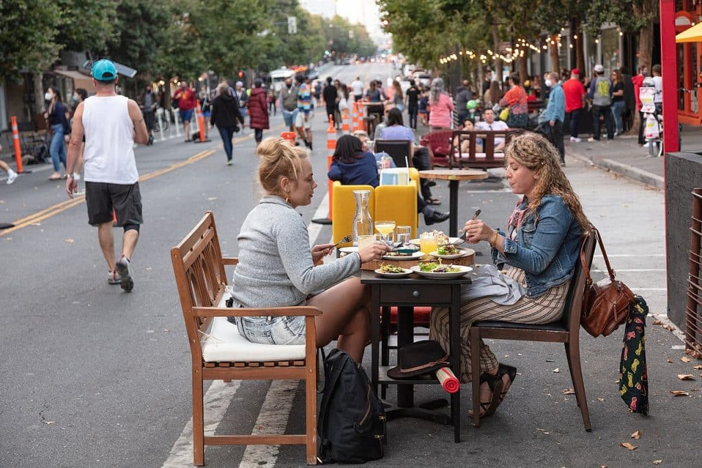 Outdoor restaurant seating in Oakland advertising agency