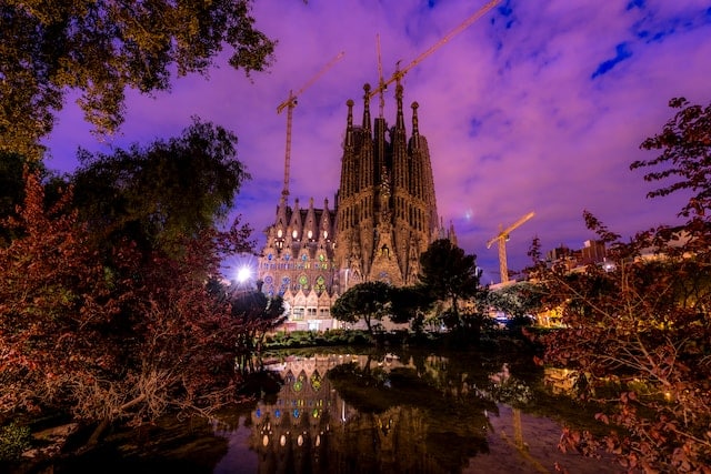 Front view of Sagrada Família during night, Barcelona advertising agency