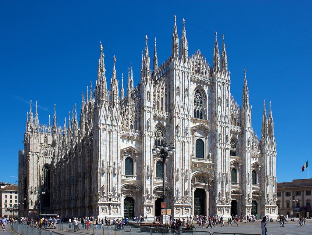 People vsiiting Milan Cathedral, Church Advertising Agency