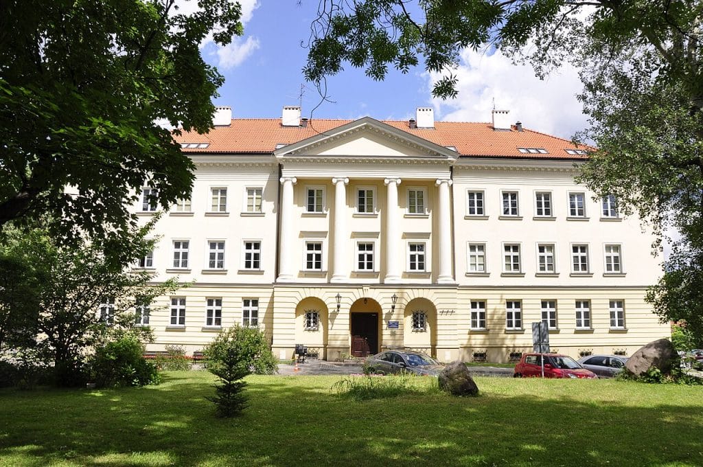 Front view of main university campus UW, Warsaw advertising agency