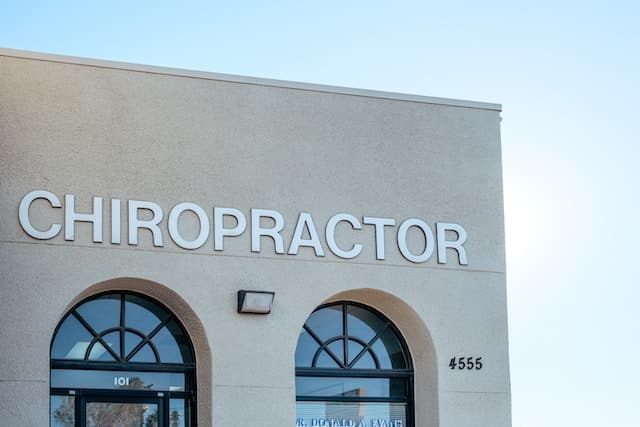 A chiropractor establishment, Chiropractor Advertising Agency .