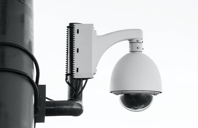 360 degree surveillance camera monitoring the situation, Home Security Advertising Agency.